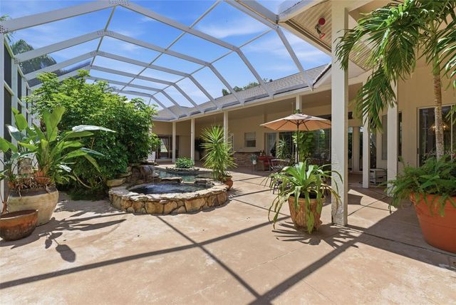 18701 PEPPER PIKE, Lutz, FL 33558