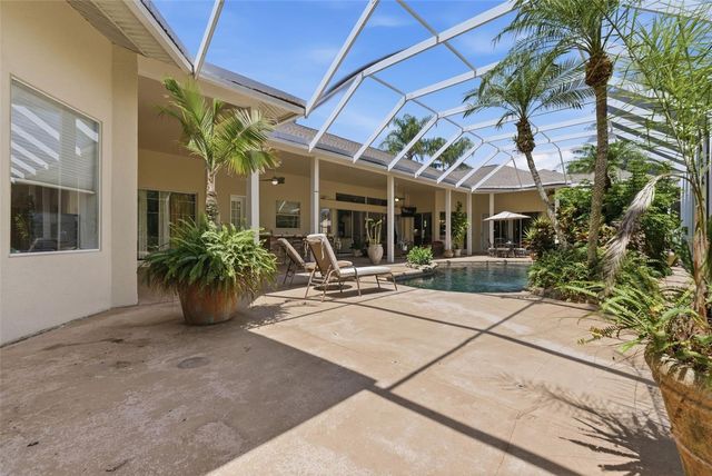 18701 PEPPER PIKE, Lutz, FL 33558