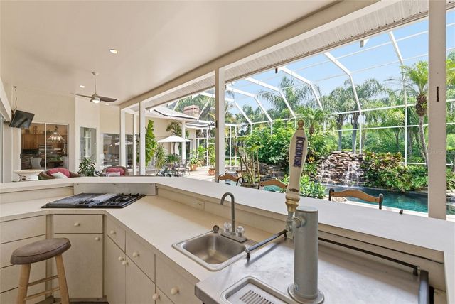 18701 PEPPER PIKE, Lutz, FL 33558