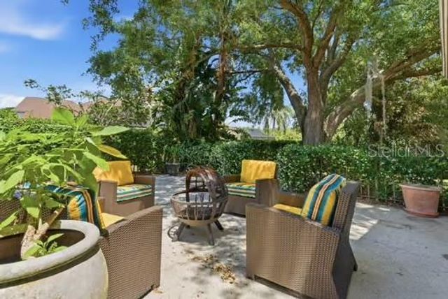 18701 PEPPER PIKE, Lutz, FL 33558