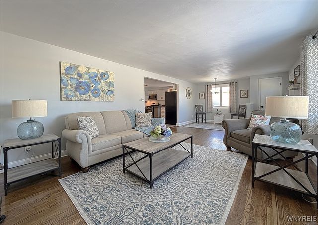 60 Constance Lane, Cheektowaga, NY 14227