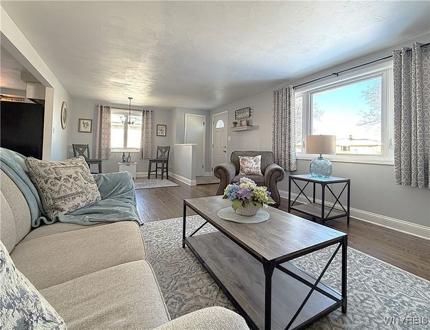 60 Constance Lane, Cheektowaga, NY 14227