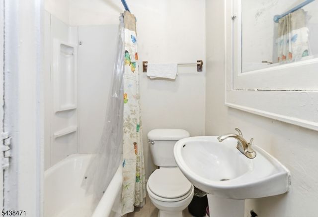 244 Arlington Ave, Paterson City, NJ 07502