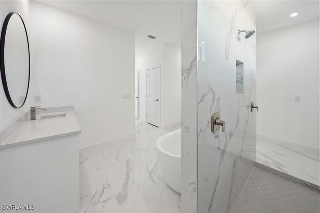 4309 NW 38 AVE, Cape Coral, FL 33993