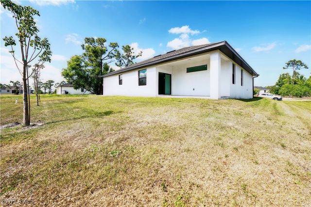 4309 NW 38 AVE, Cape Coral, FL 33993