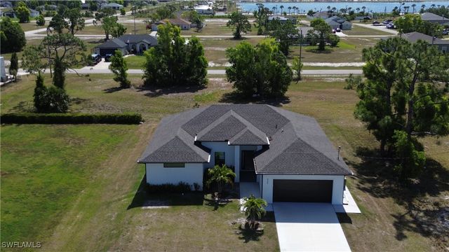 4309 NW 38 AVE, Cape Coral, FL 33993