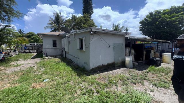 551 NE 159th Street, Miami, FL 33162