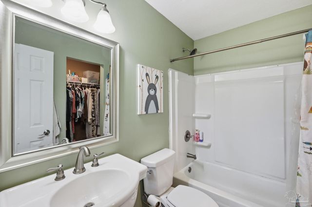 769 El Camino Dr, Cantonment, FL 32533