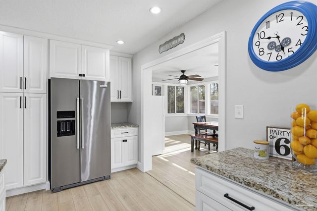 769 El Camino Dr, Cantonment, FL 32533