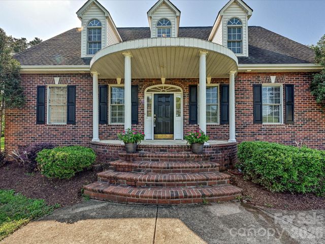 2354 Perry Road, Denver, NC 28037