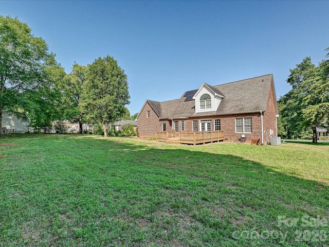 2354 Perry Road, Denver, NC 28037