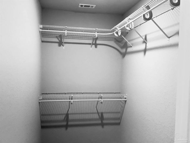 6413 Sanders St, Milton, FL 32570