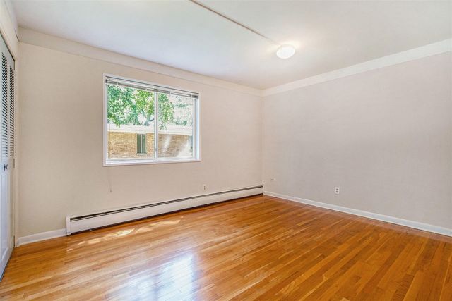 1249 Island Drive Unit: 101, Ann Arbor, MI 48105