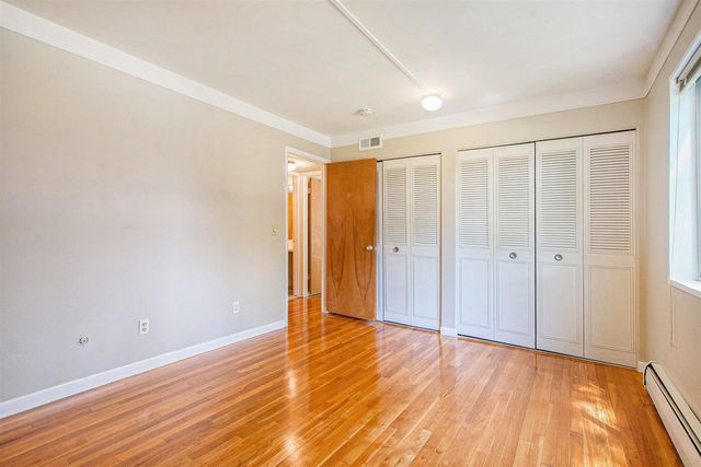 1249 Island Drive Unit: 101, Ann Arbor, MI 48105