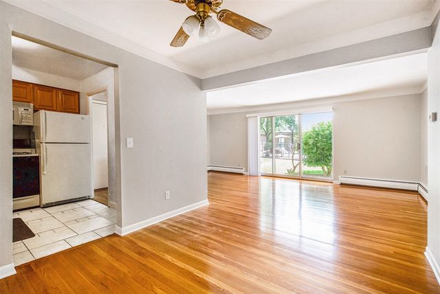 1249 Island Drive Unit: 101, Ann Arbor, MI 48105