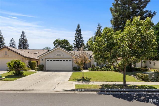 10001 Timeless Rose Court, Bakersfield, CA 93311