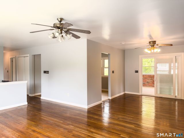 17 Fieldstone Road, Waterbury, CT 06704