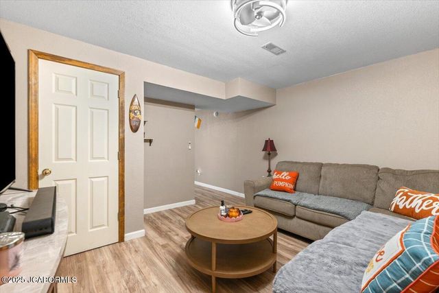 3939 LIVERPOOL DRIVE, Jefferson City, MO 65109