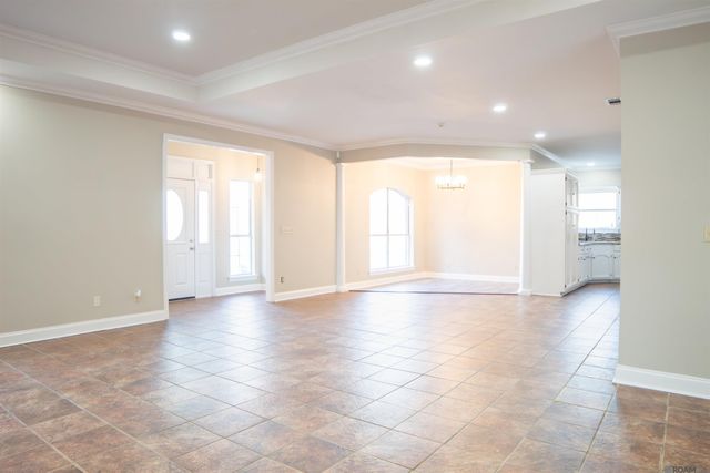 156 Reba Lane, Denham Springs, LA 70706