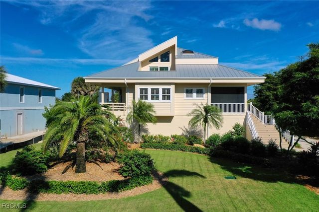 4452 Waters Edge LN, Sanibel, FL 33957