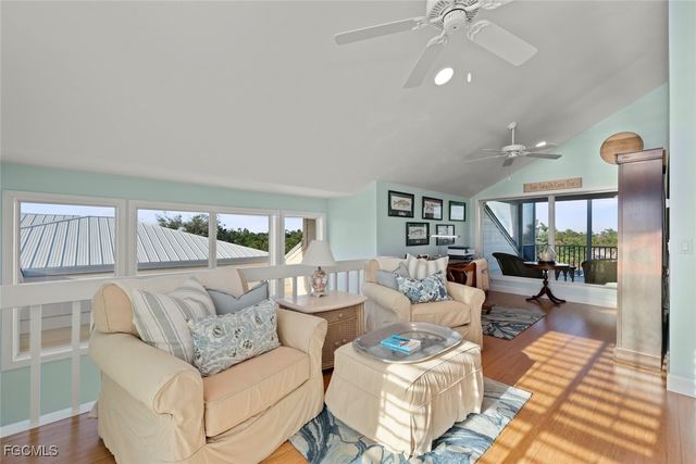 4452 Waters Edge LN, Sanibel, FL 33957