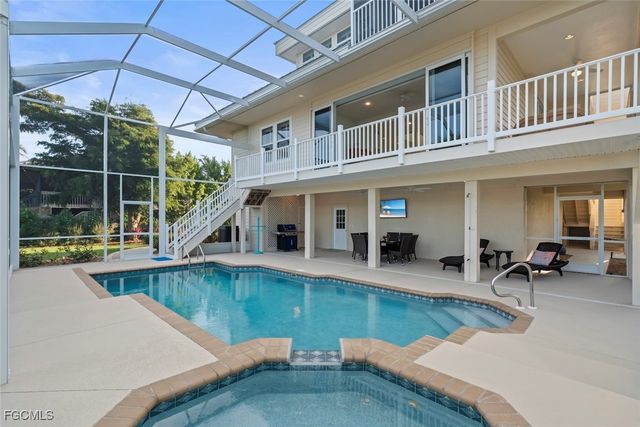 4452 Waters Edge LN, Sanibel, FL 33957