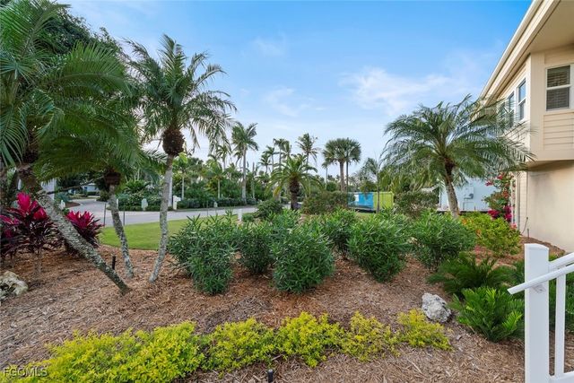 4452 Waters Edge LN, Sanibel, FL 33957