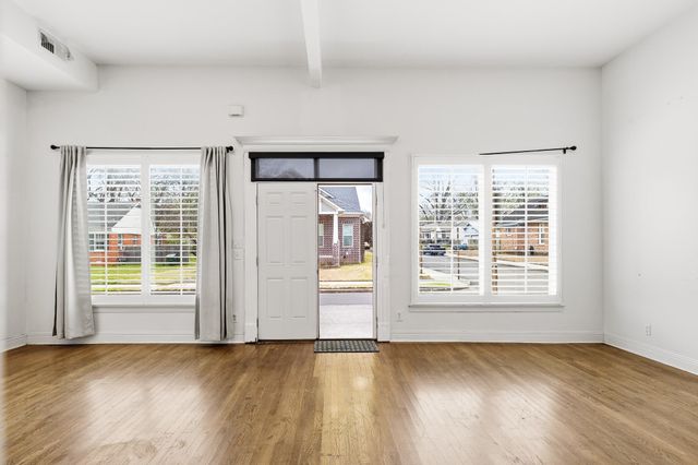 563 S COX ST, Memphis, TN 38104