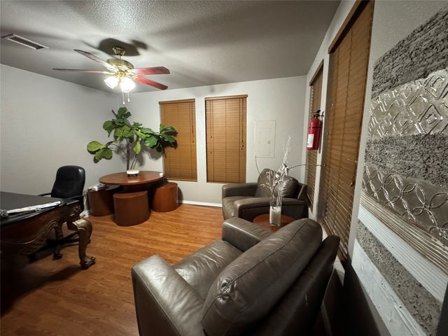 2822 Martin Luther King Jr Boulevard 400, Dallas, TX 75215