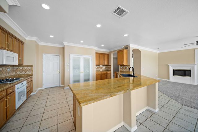 3121 Club Rancho Drive, Palmdale, CA 93551