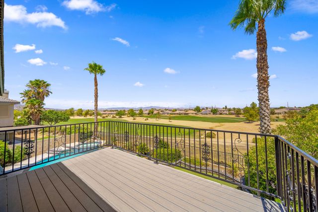 3121 Club Rancho Drive, Palmdale, CA 93551