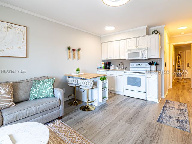 40 Folly Field Rd Apt C248, Hilton Head Island, SC 29928