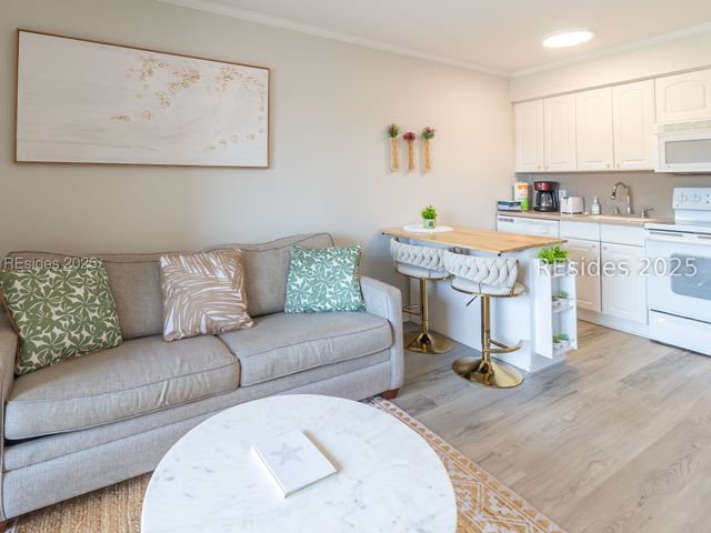 40 Folly Field Rd Apt C248, Hilton Head Island, SC 29928