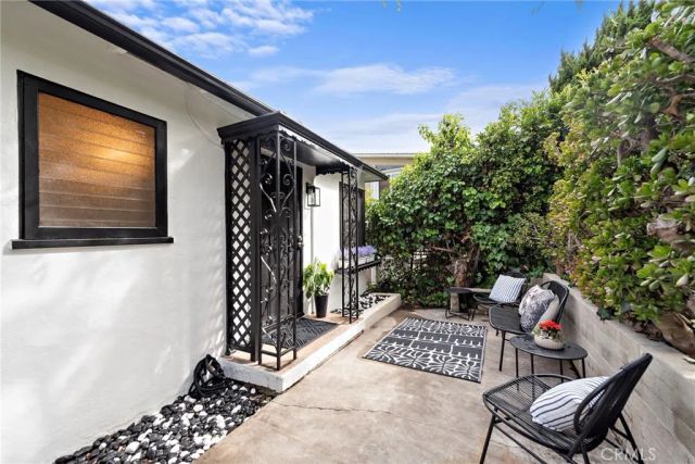 189 Lower Cliff Drive, Laguna Beach, CA 92651