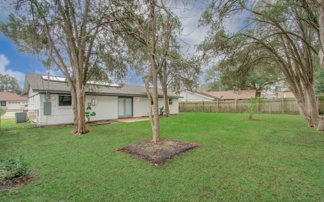 9923 Antrim Lane, La Porte, TX 77571