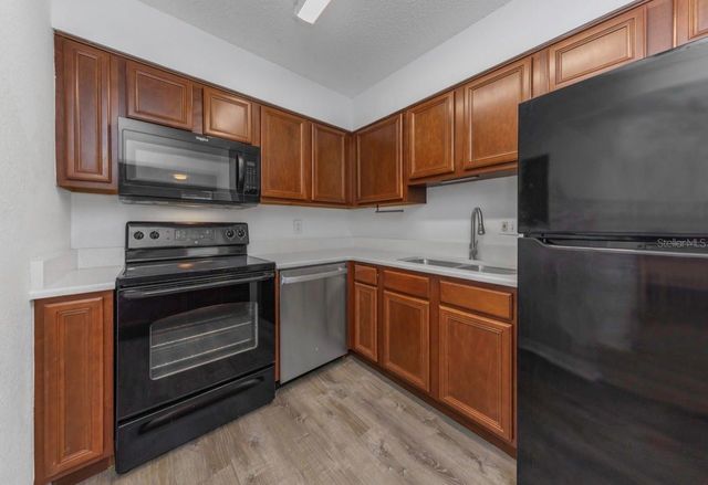 643 HAVEN PLACE 643, Tarpon Springs, FL 34689