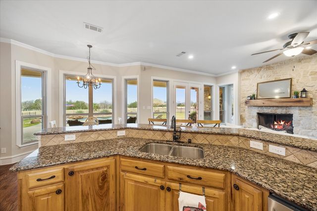 252 Quail Creek Road, Mclendon Chisholm, TX 75032