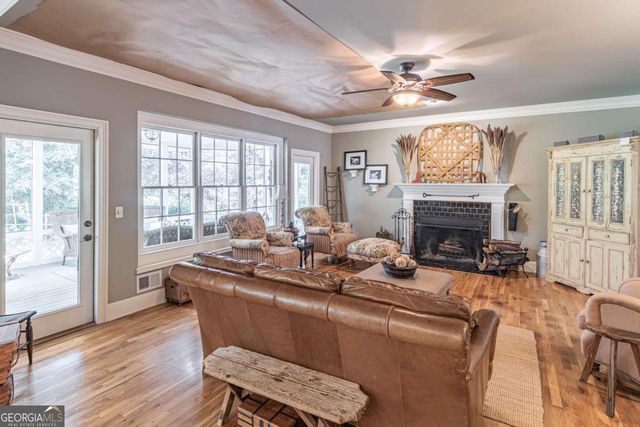 2702 Thatcher Court, Lawrenceville, GA 30044