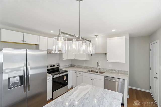 2724 Hazelbrook Drive, Butler Twp, OH 45414