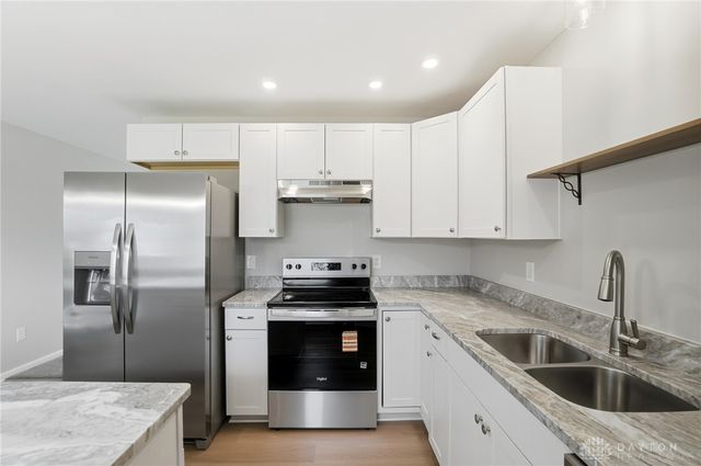 2724 Hazelbrook Drive, Butler Twp, OH 45414