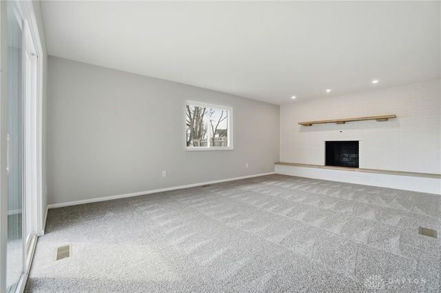 2724 Hazelbrook Drive, Butler Twp, OH 45414