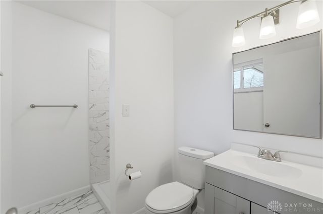 2724 Hazelbrook Drive, Butler Twp, OH 45414