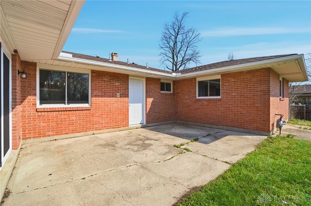 2724 Hazelbrook Drive, Butler Twp, OH 45414