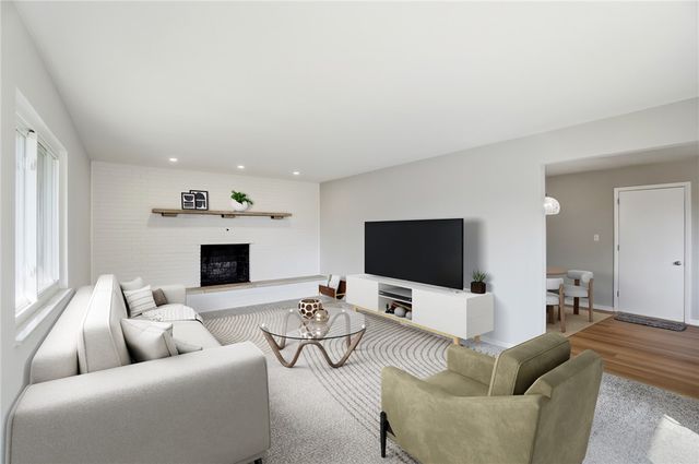 2724 Hazelbrook Drive, Butler Twp, OH 45414