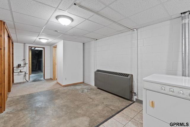 1802 S 76Th Avenue, Omaha, NE 68124