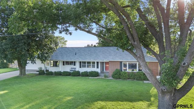 1802 S 76Th Avenue, Omaha, NE 68124