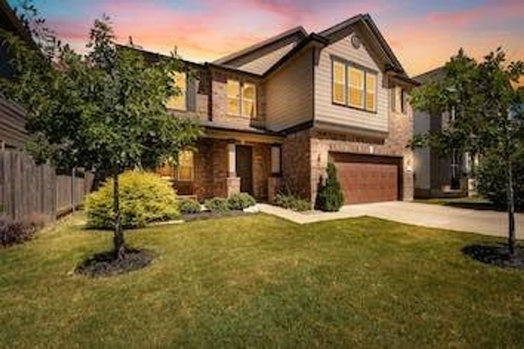 7916 Springfield DR, Austin, TX 78744