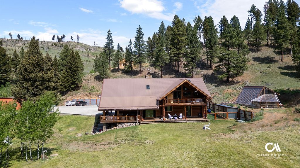 Image 8 of property listing at 225 Muskrat Creek Road, Boulder, MT 59632
