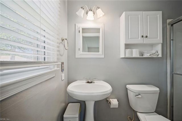 1628 Dylan DR, Virginia Beach, VA 23464