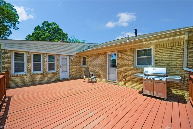 1628 Dylan DR, Virginia Beach, VA 23464